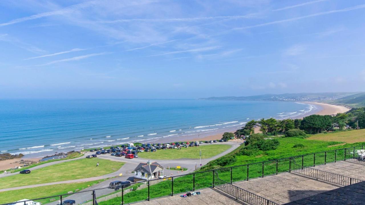 Clifton Court Apt 23 With Seaviews & Heated Pool Appartement Croyde Buitenkant foto